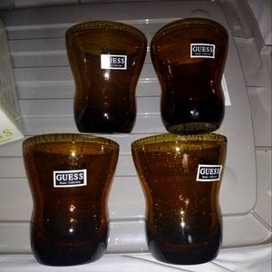 Guess tumbler ( vintage)